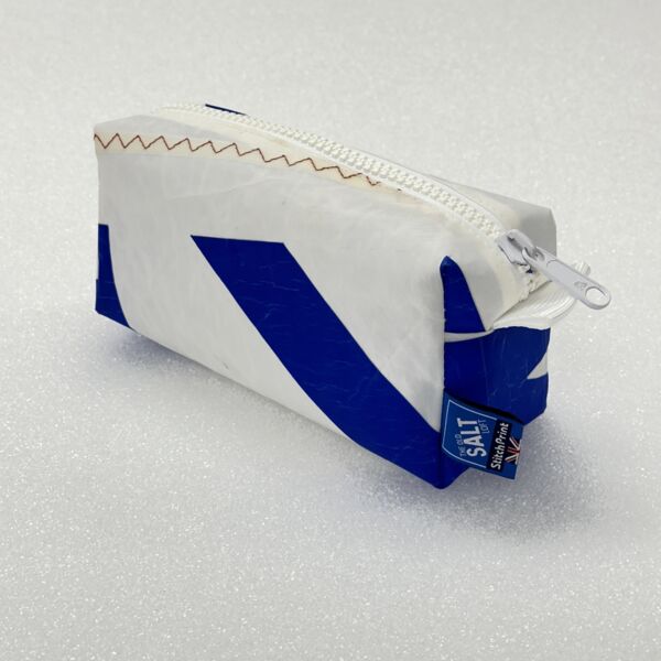 Recycled Sailcloth Wash Bag Thumbnail