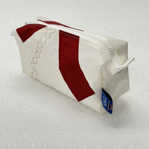 Recycled Sailcloth Wash Bag Thumbnail