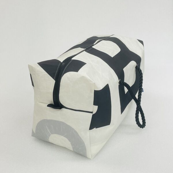 Recycled Sailcloth Large Holdall Thumbnail